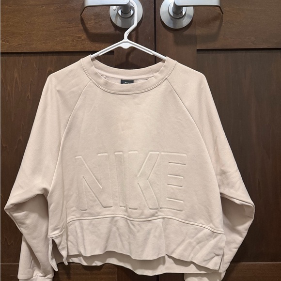 Nike Tops - Nike Cream Long Sleeve